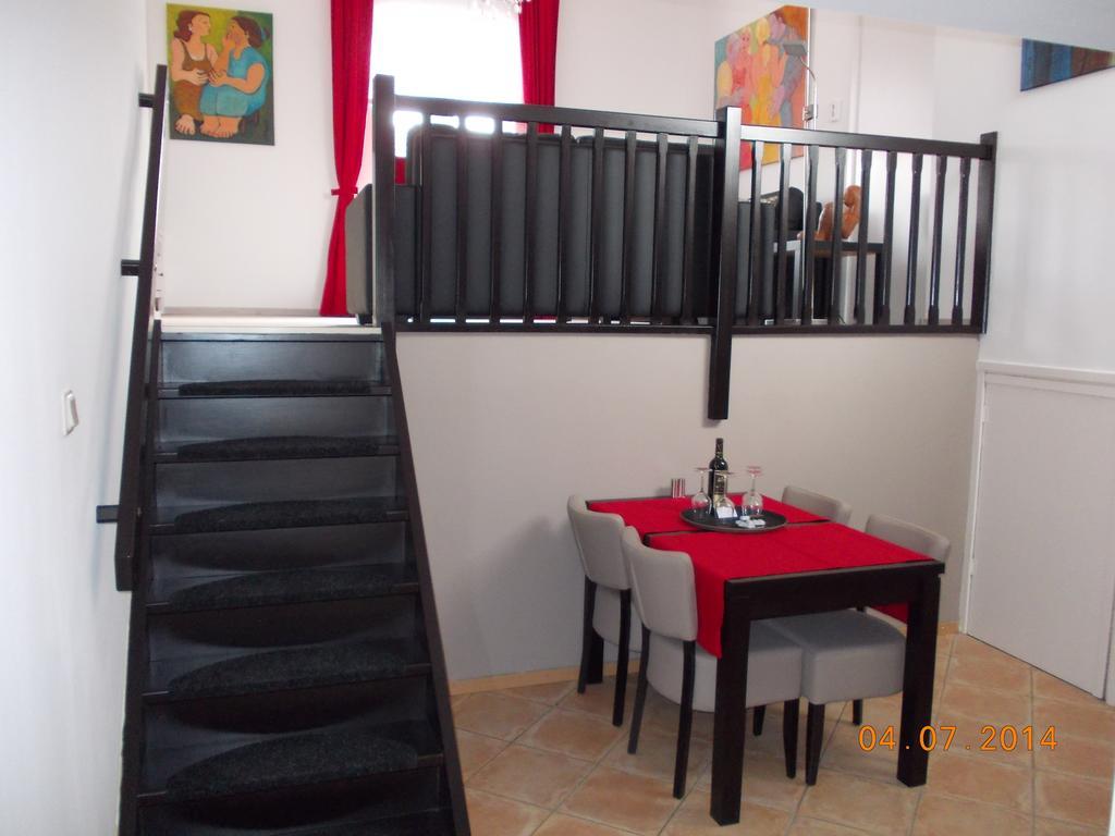 Ferienwohnung In De Achtste Hemel Schimmert Zimmer foto